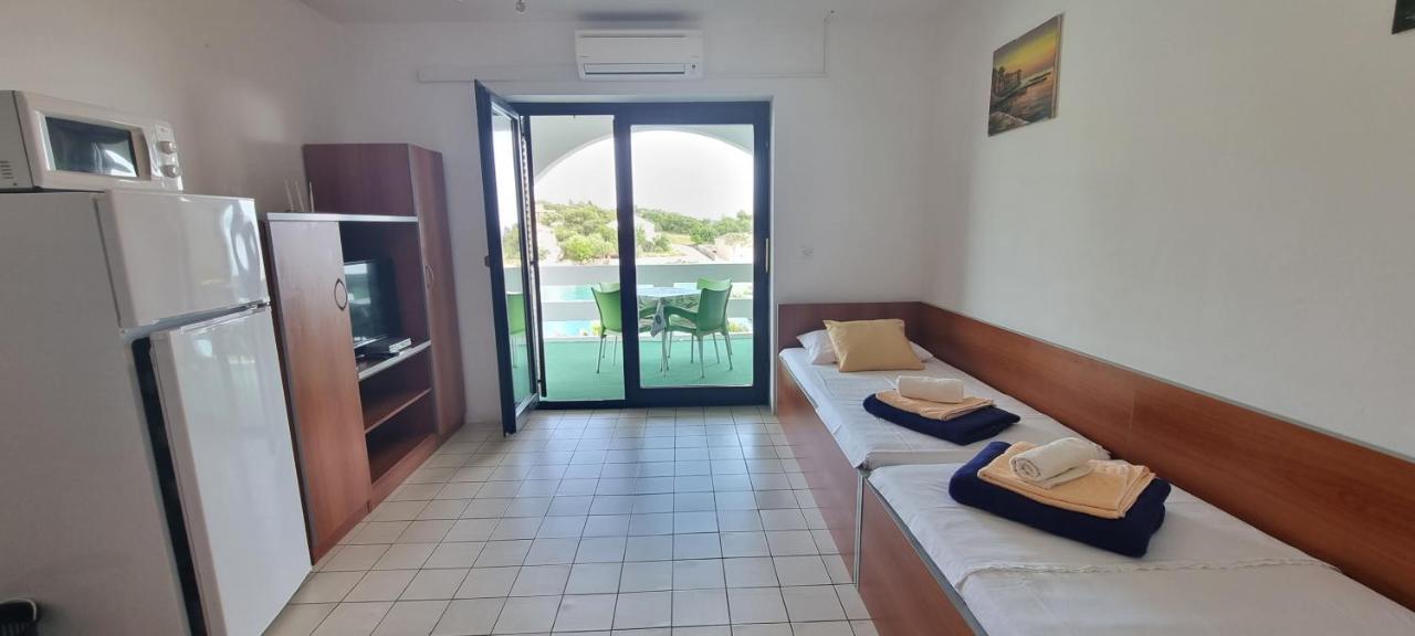 Apartments Anica Beber Borovići المظهر الخارجي الصورة